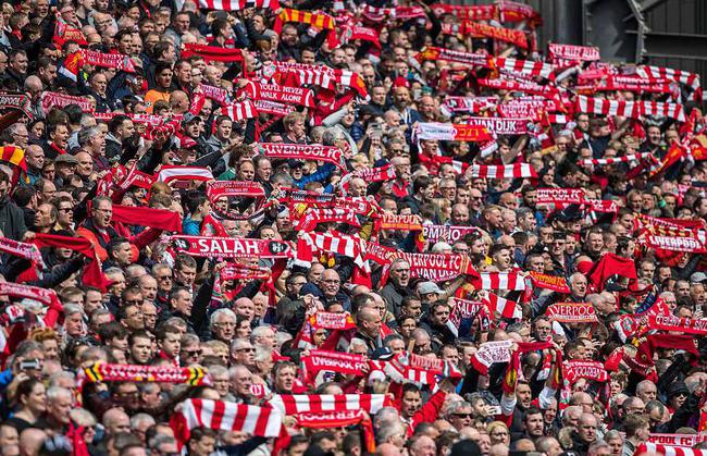 欧冠疯狂夜！3大豪门全逆转，17岁新星封神，后卫90秒双响炸场？