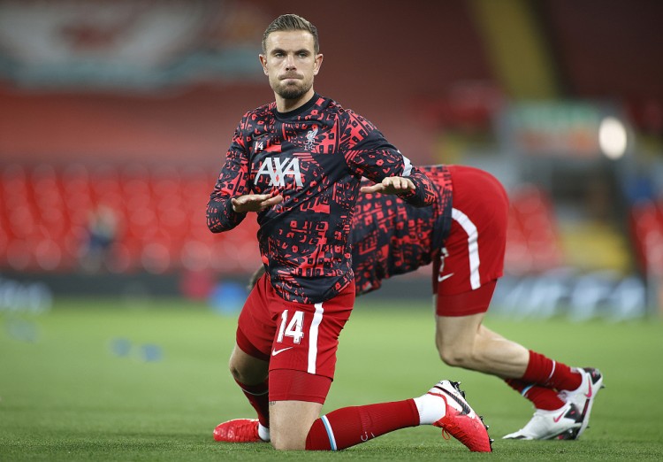 康宁汉姆半场15分7助攻，斯图尔特变身进攻端奇兵