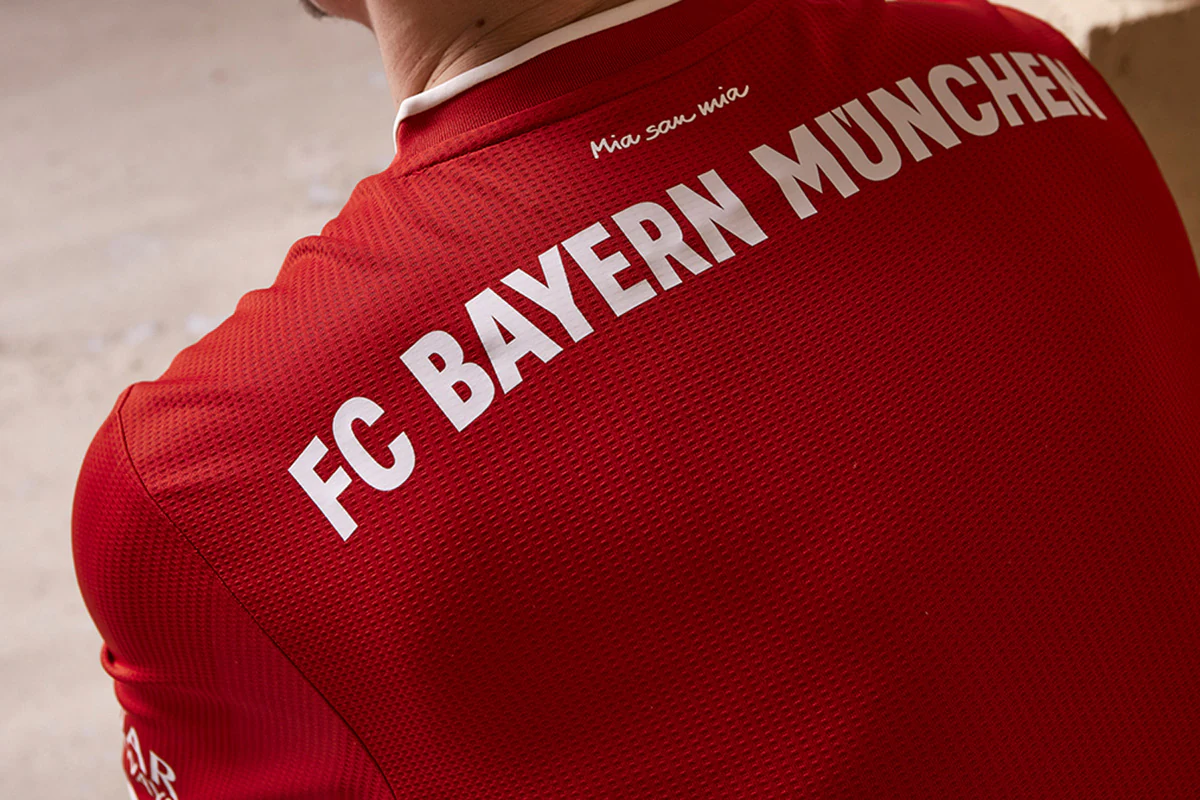 足球英足总发布最新处罚名单，多名球员受罚