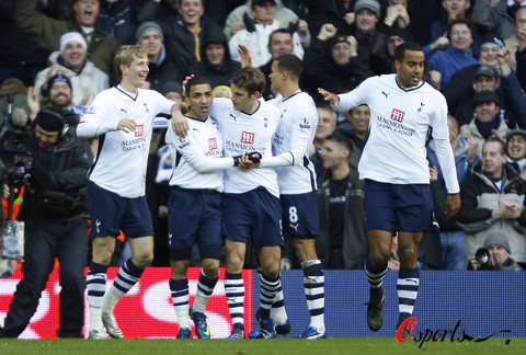 英超最新积分榜：曼联红军分列6、7，枪手榜首领先曼城2分（英超积分最新形势：阿森纳领跑较曼城多2分，曼联与利物浦分列第6、第7）