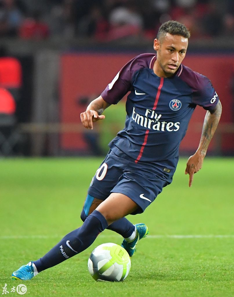 转会传闻，新闻：阿森纳盯上法兰克福的巴霍亚